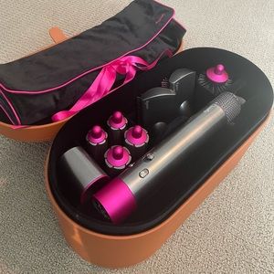 Dyson Airwrap Complete Styler- like NEW